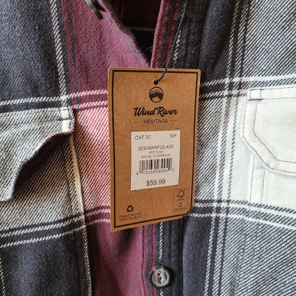 Plaid Flannel Shirt Wind River Red Small - Picture 5 of 5